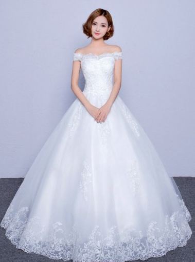 Những chiếc váy cưới đơn giản thường toát lên vẻ tinh tế và nhẹ nhàng